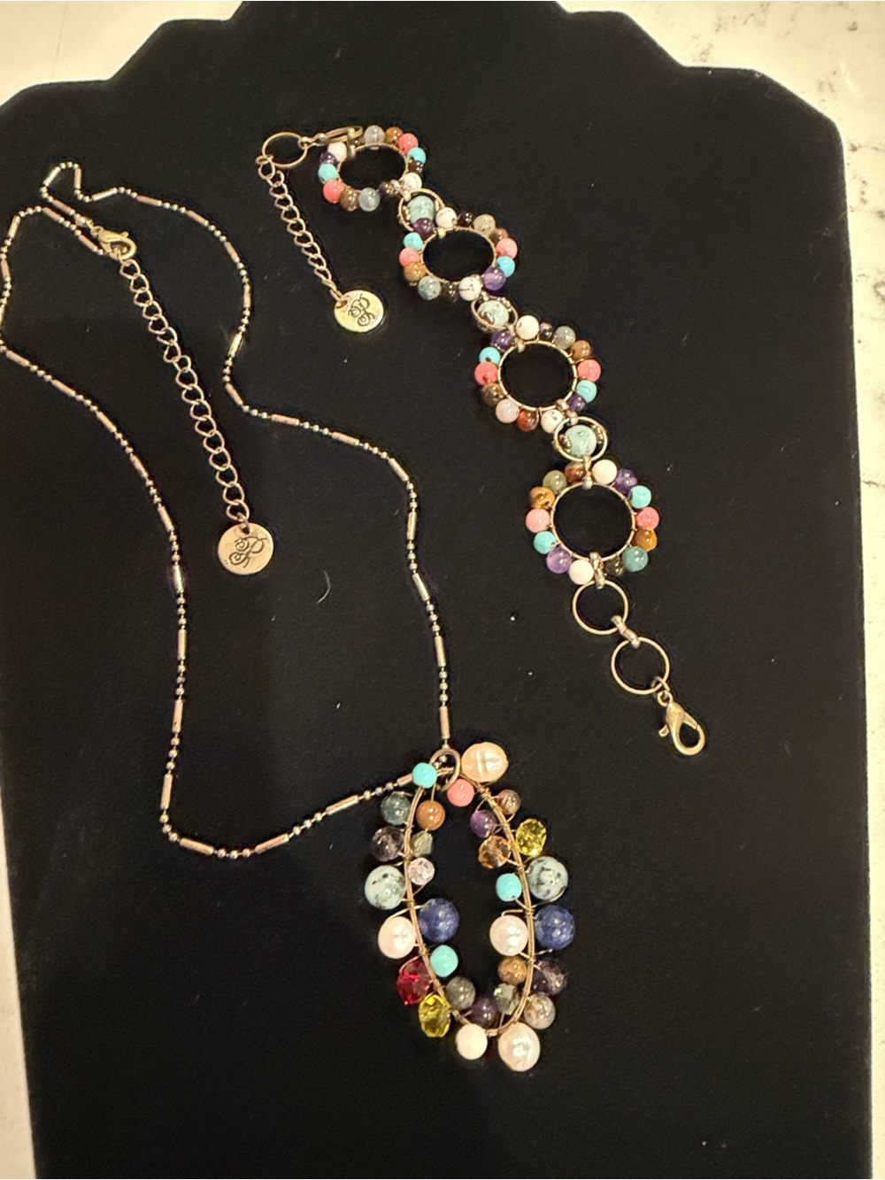 Plunder Posse February 2020 Multicolor Beaded Necklace and Bracelet Set